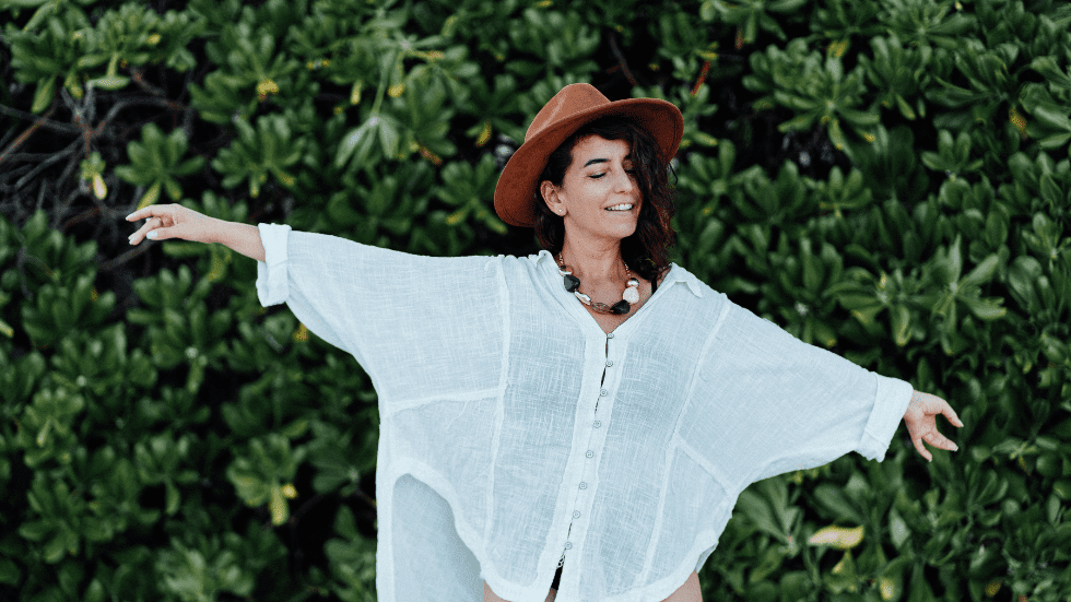 Michelle Rogers of The WELLthy Woman, an online practice mentor, helping health and wellness practitioners learn how to how to grow online health practice.
