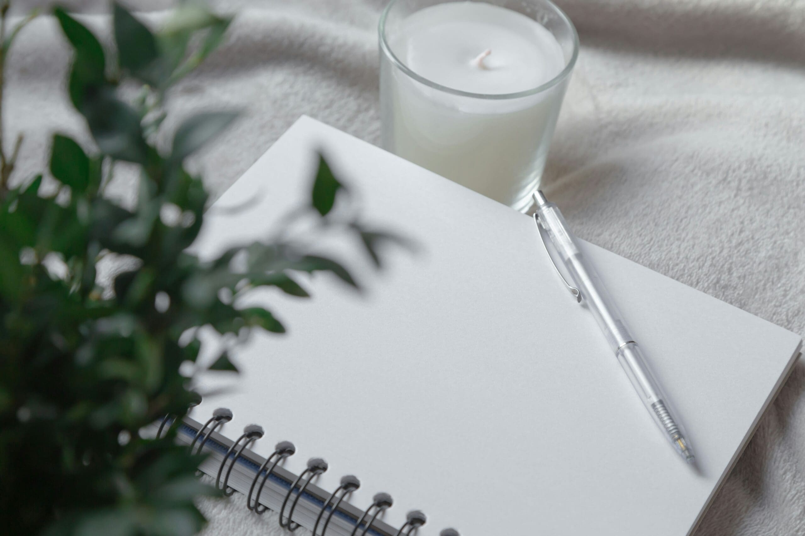 Notebook and pencil ready to take notes on how to to prepare to learn about the online models of care for health practitioners